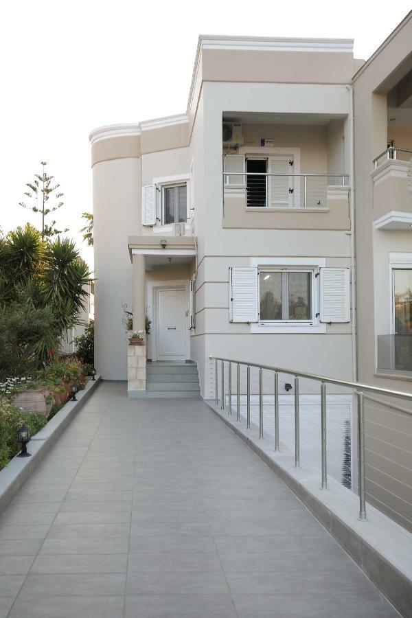 Cedar Tree Villa Kounoupidhianá エクステリア 写真